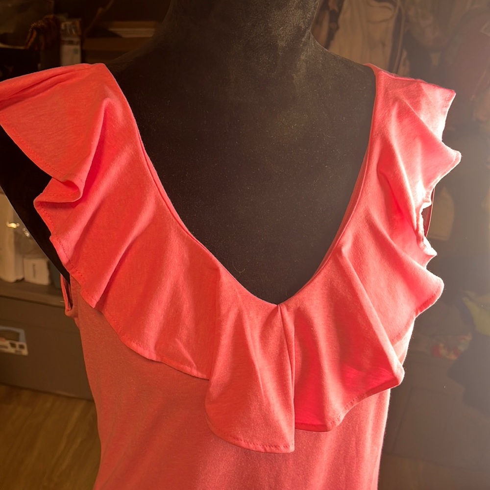Lilly Pulitzer V-neck shirt